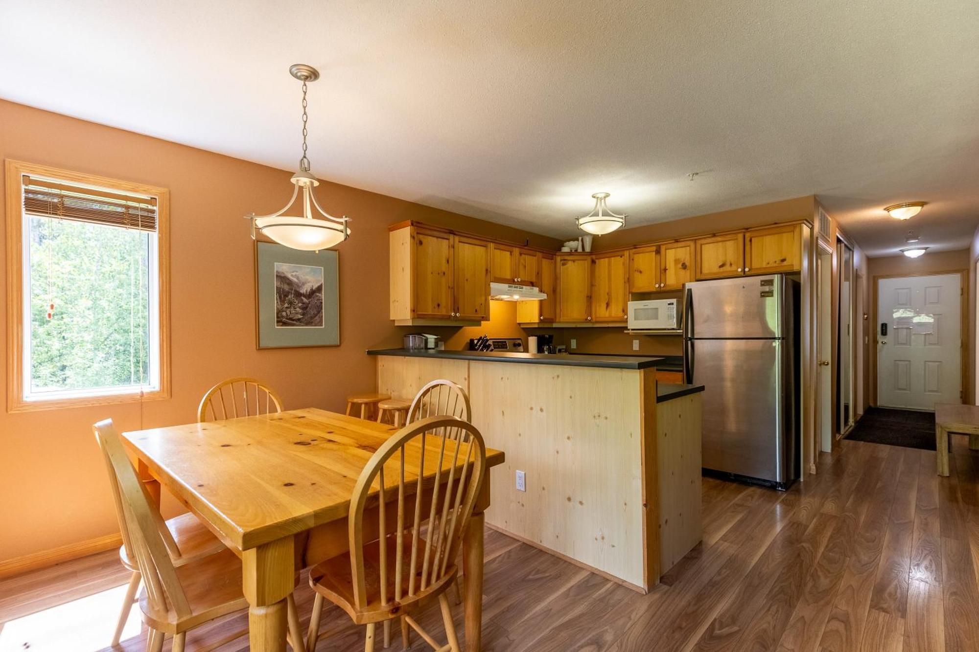 Stone Creek Chalets By Fernie Central Reservations Bagian luar foto